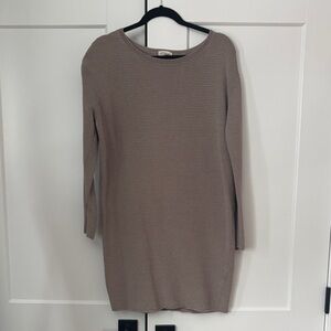 Aritzia Wilfred silk and cashmere tunic sweater